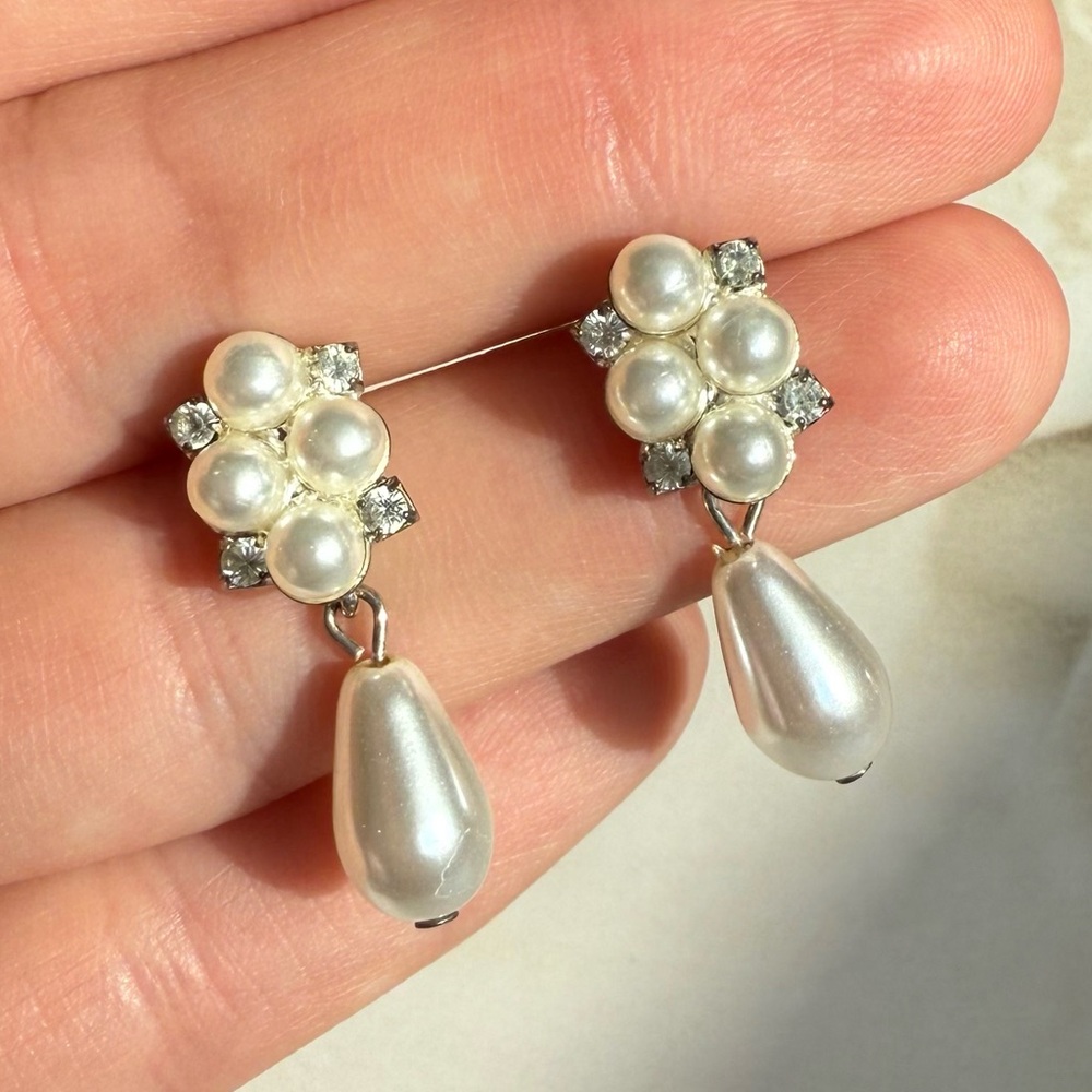 Heirloom Grace Bridal Pearl & Crystal Teardrop Earrings Classic Wedding